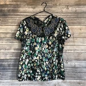 Apostrophe Floral Top